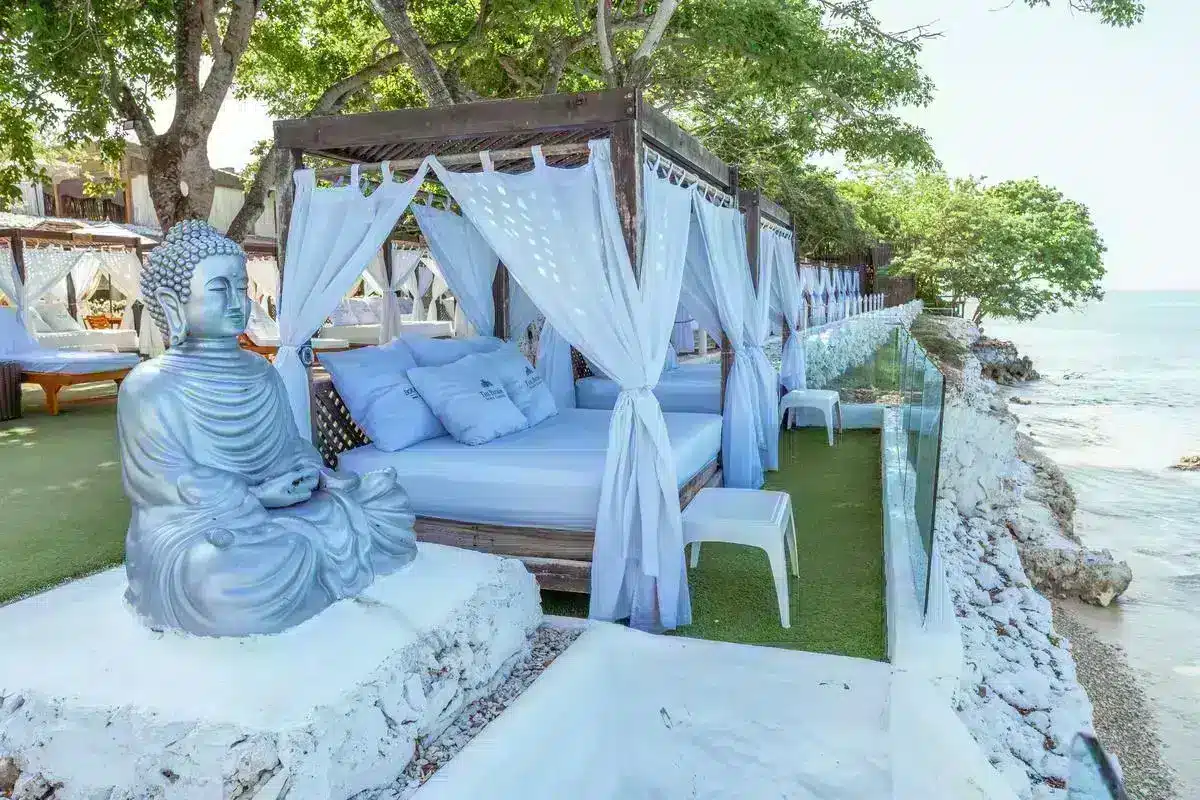 Bora Bora Beach Vip - Image 11