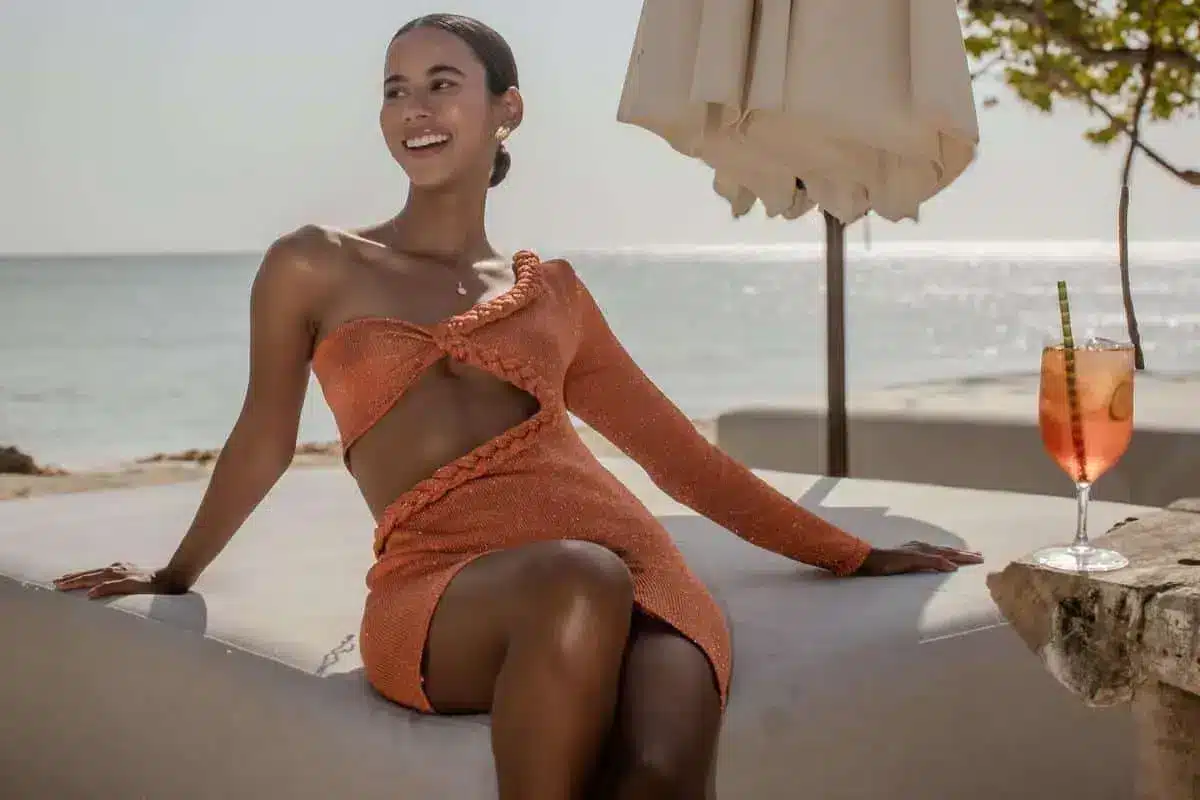 Sabai Beach Club - Image 3