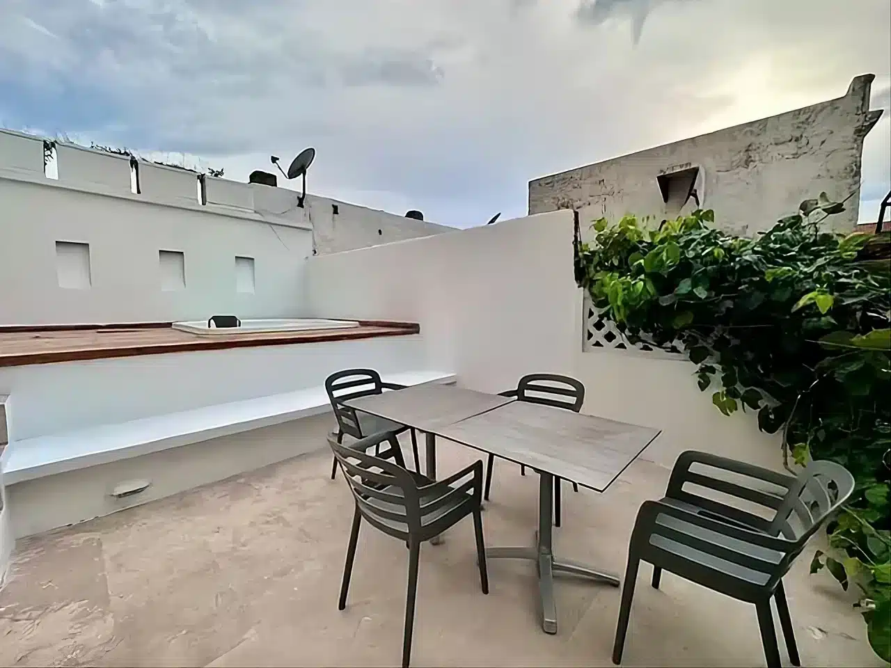 HOUSE ALPHA 6 - Image 7